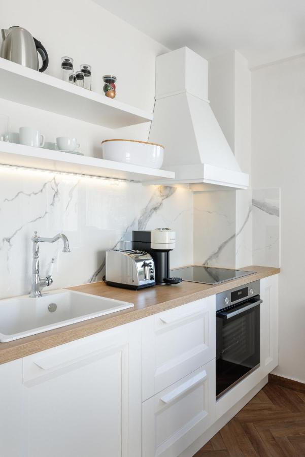 Helia All Seasons Apartments Αστρίδα Εξωτερικό φωτογραφία
