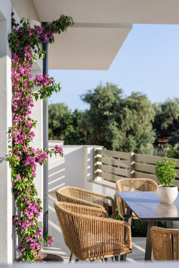 Helia All Seasons Apartments Αστρίδα Εξωτερικό φωτογραφία